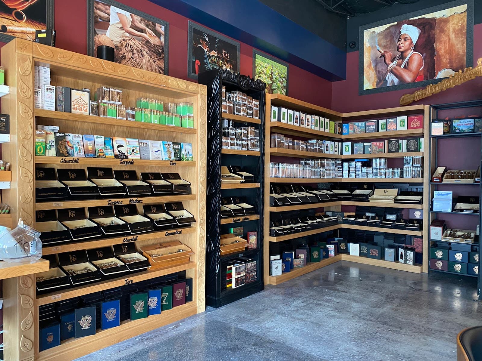 Cigar Bar @ Casa 42