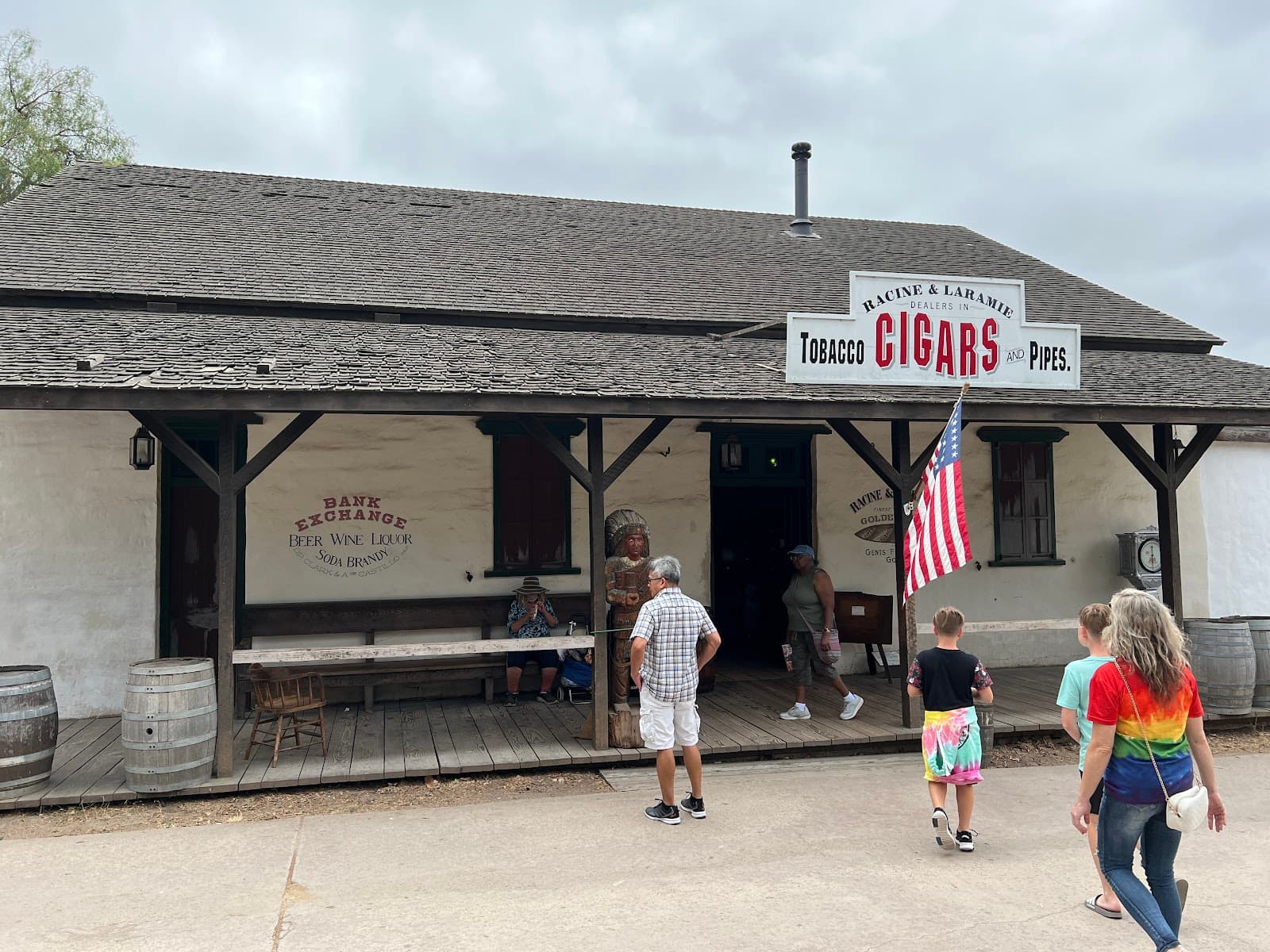 Racine & Laramie Tobacconist