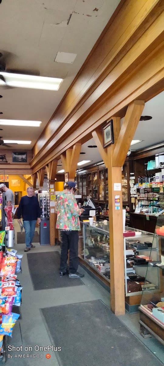 Riegel's Pipe & Tobacco Shop (HQ)