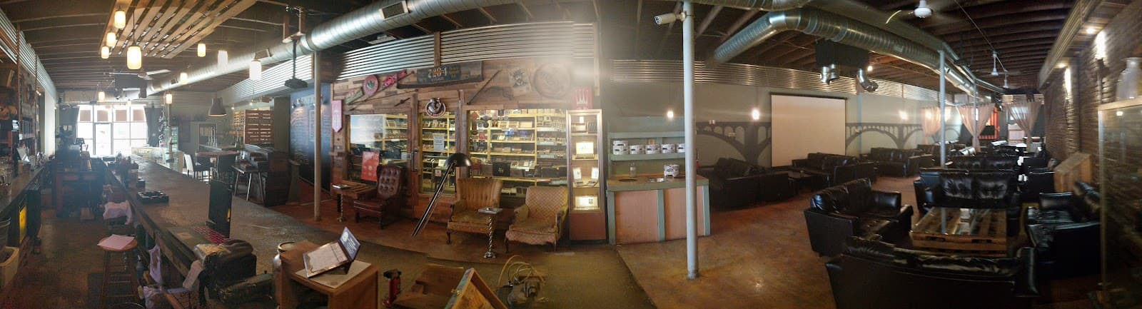 Smoke Cigar Lounge