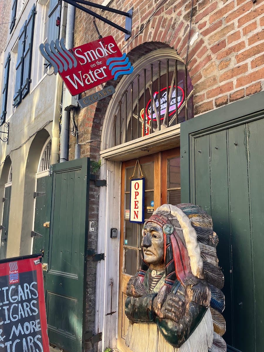 Smoke on the Water Cigars - New Orleans, LA