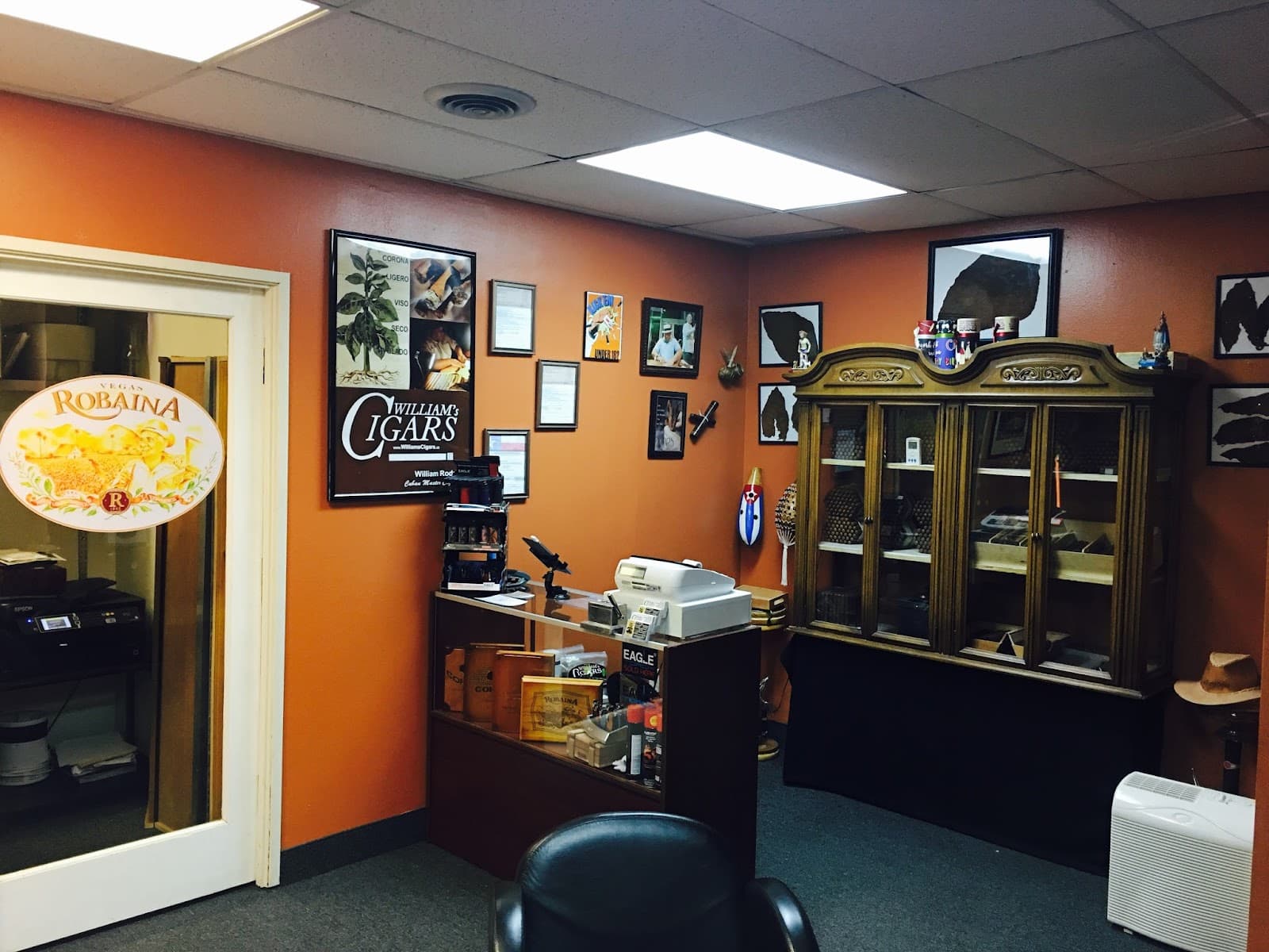 William's Cigars